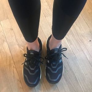 Adidas Energy Boost Women’s 9